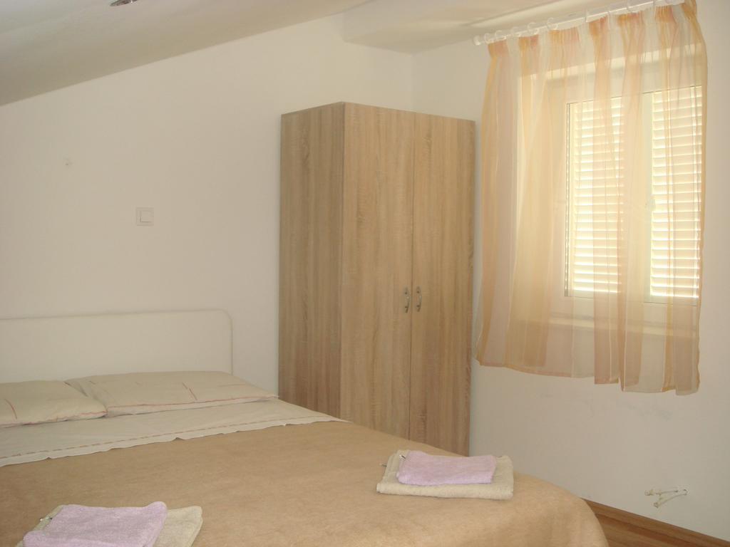 Apartments Jelicic Selce Extérieur photo