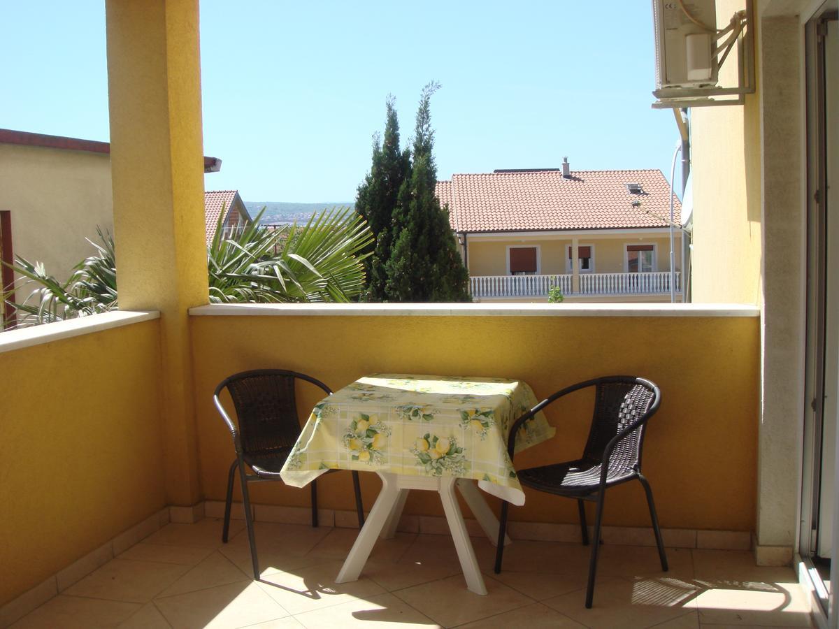 Apartments Jelicic Selce Extérieur photo